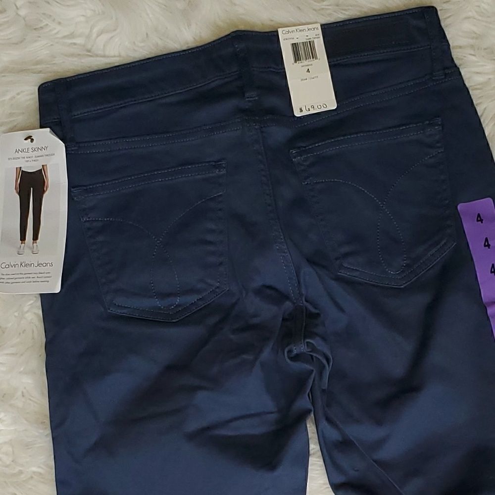 CALVIN KLEIN Dark Denim Ankle Skinny Jeans - Picture 6 of 7